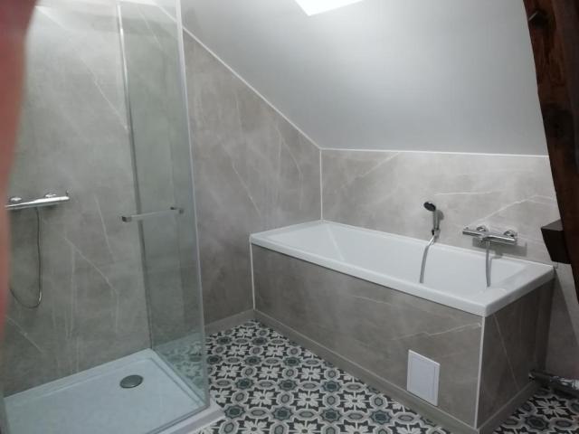 Location maison F6 Le Roc - Photo 3