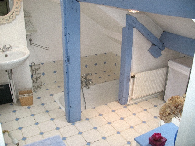 Location appartement T3 Paris 03 - Photo 4