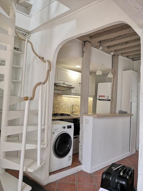 Location appartement T3 Paris 03 - Photo 9
