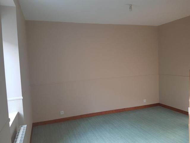 Location appartement T3 Quelaines St Gault - Photo 4