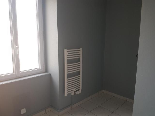 Location appartement T3 Quelaines St Gault - Photo 7