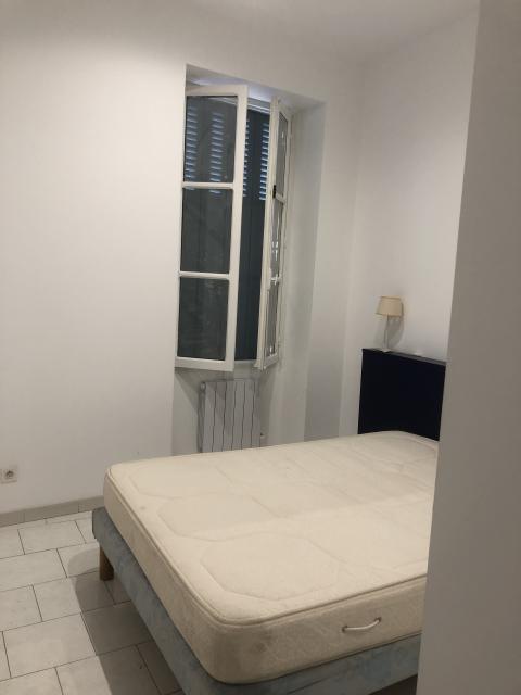 Location appartement T2 Nimes - Photo 5