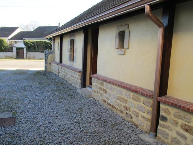 Location studio Bourbon l'Archambault - Photo 2