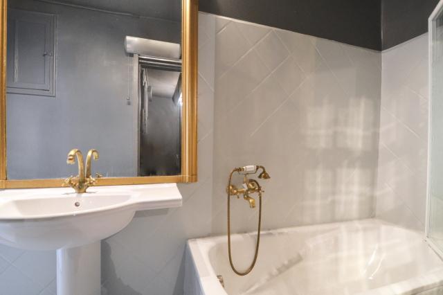 Location appartement T2 Paris 04 - Photo 6