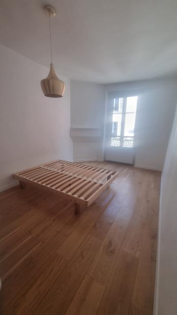 Location appartement T2 Paris 18 - Photo 4