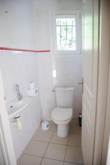 Location maison F3 Nimes - Photo 5