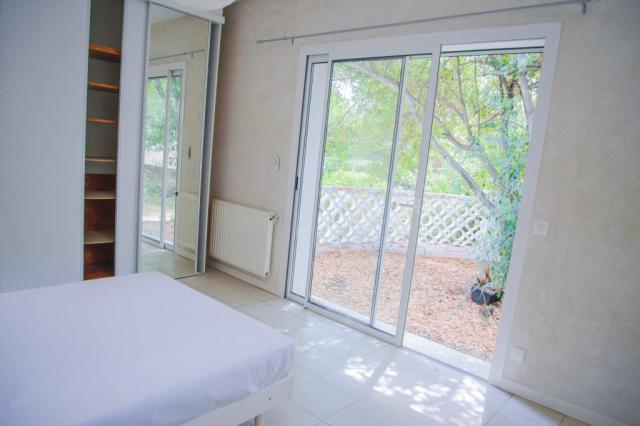 Location maison F3 Nimes - Photo 10