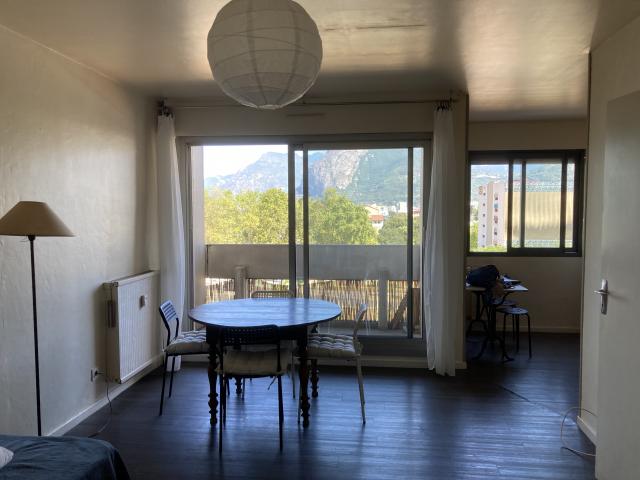 Location appartement T2 Grenoble - Photo 2