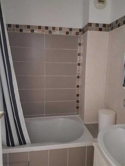 Location appartement T3 Villeneuve les Maguelone - Photo 6