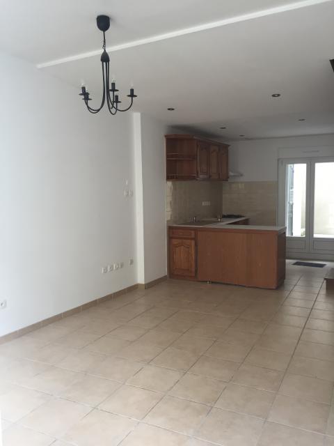 Location maison F4 Cambrai - Photo 2