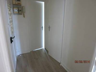 Location appartement T4 Villeneuve sur Yonne - Photo 2