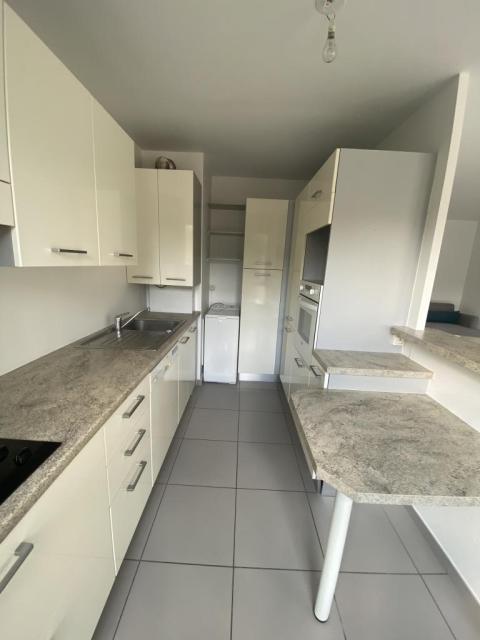 Location appartement T2 Decines Charpieu - Photo 3