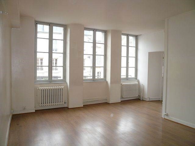 Location appartement T3 La Charite sur Loire - Photo 1