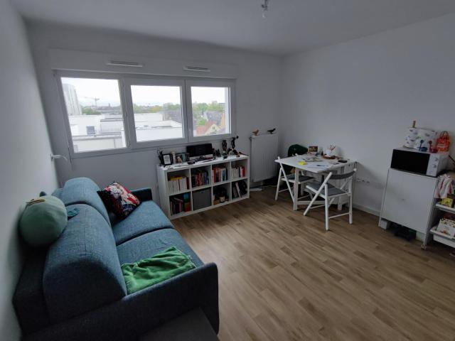 Location studio Rennes - Photo 1