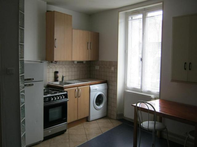 Location appartement T2 St Etienne - Photo 3