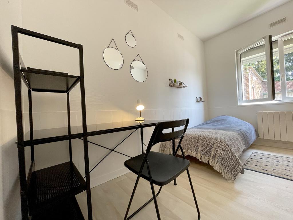 Location chambre Aulnoy Lez Valenciennes - Photo 1