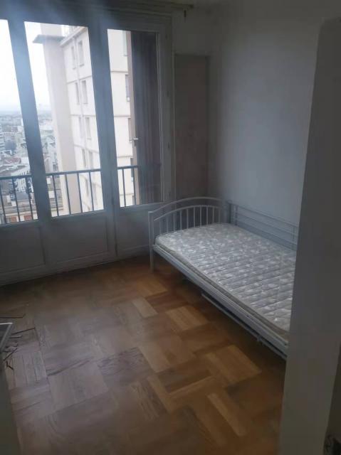 Location appartement T4 Ivry sur Seine - Photo 2