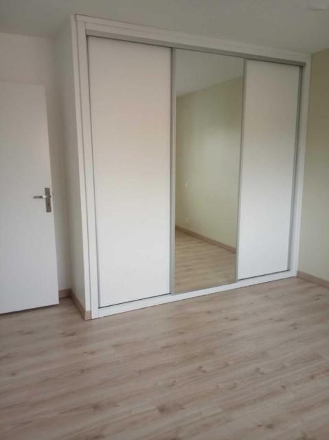 Location maison F6 Bruges - Photo 3