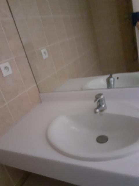 Location appartement T2 Marseille 08 - Photo 3