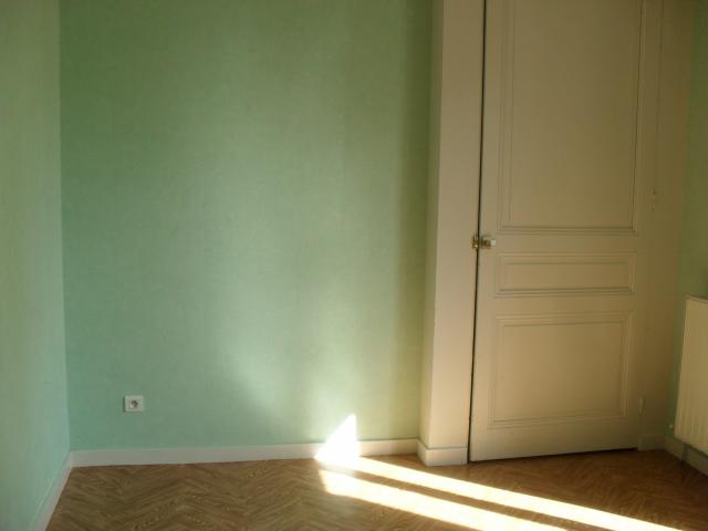 Location appartement T3 Roanne - Photo 3