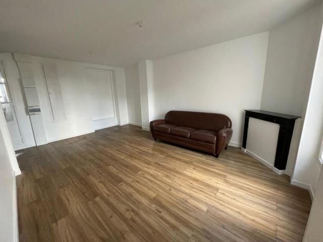 Location appartement T4 Mantes la Ville - Photo 2