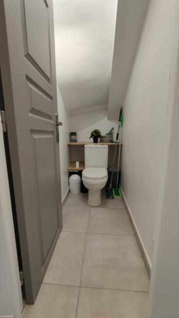 Location maison F2 Les Essarts le Roi - Photo 4