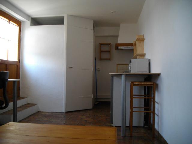 Location studio Marseille 13 - Photo 2