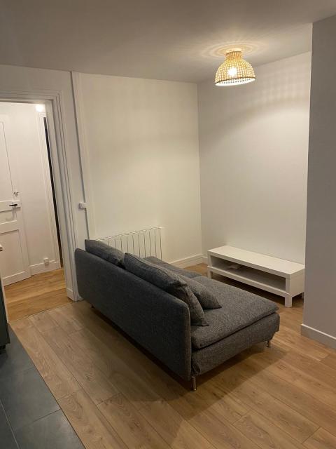 Location appartement T2 Paris 17 - Photo 2