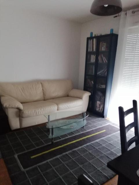 Location appartement T4 Reims - Photo 2