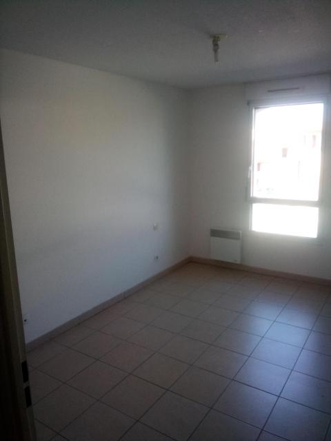 Location appartement T2 Grenade - Photo 2