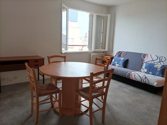Location appartement T1 Bourges - Photo 2