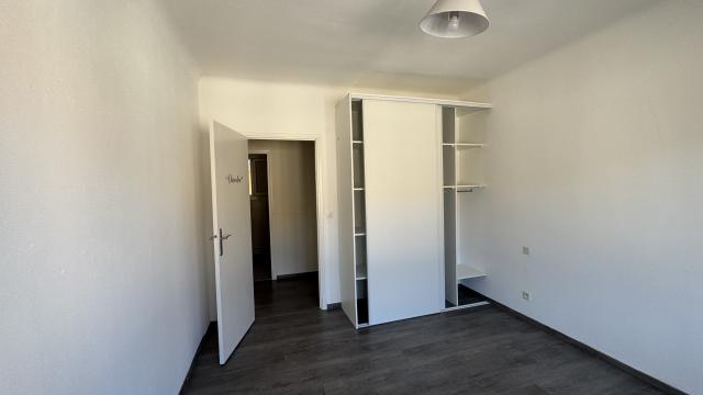 Location appartement T4 Beziers - Photo 9