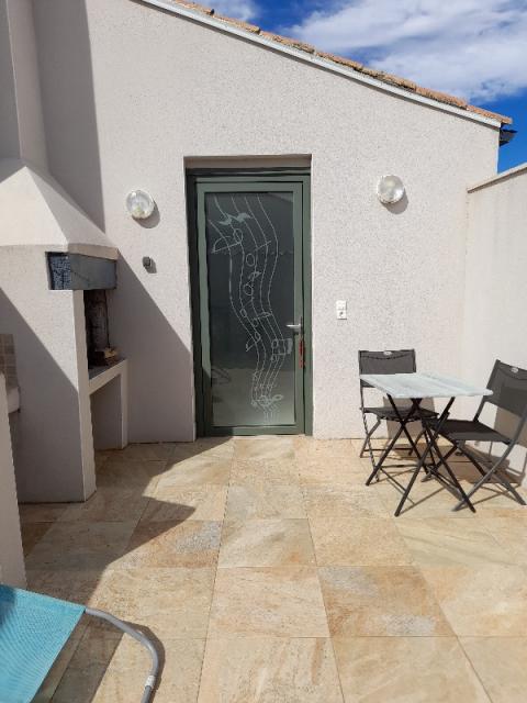 Location appartement T1 Cers - Photo 8