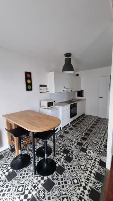 Location appartement T2 Saintes - Photo 3