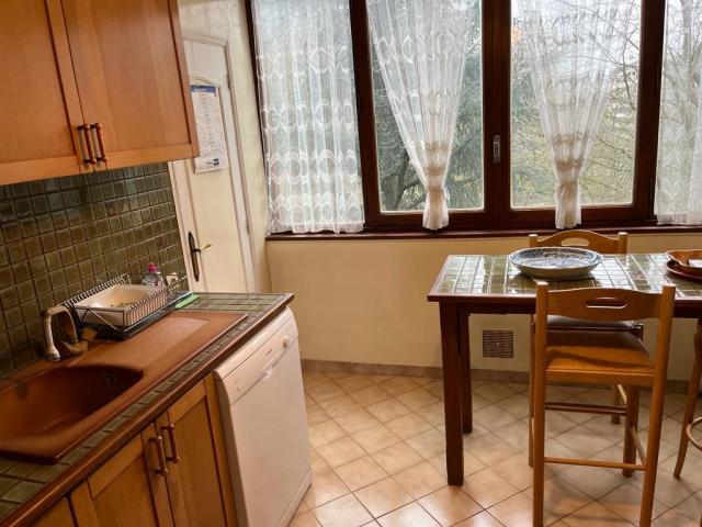 Location appartement T4 Fontenay le Fleury - Photo 9