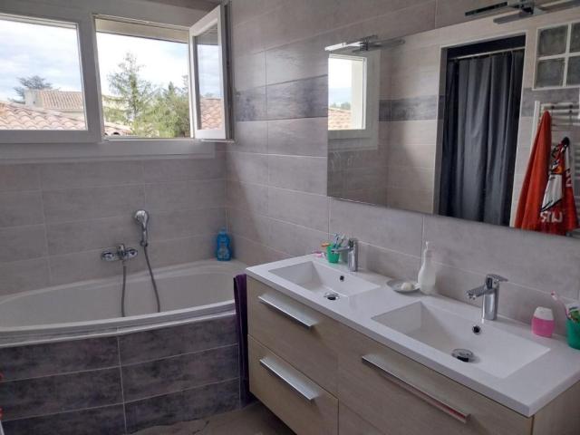 Location maison F5 Lignan sur Orb - Photo 2