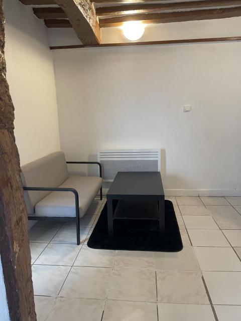 Location studio Paris 06 - Photo 2