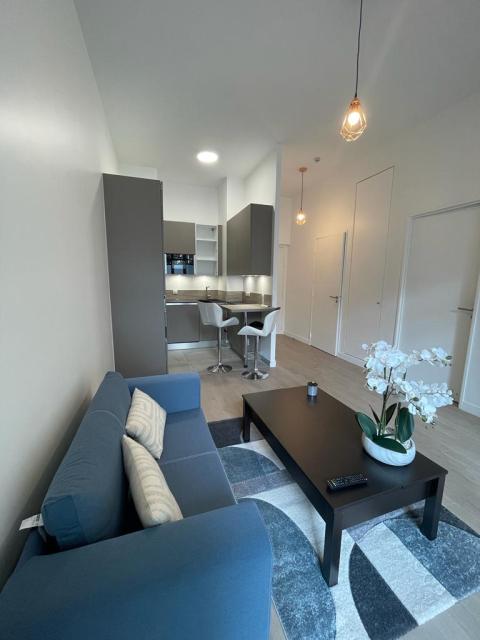 Location appartement T2 Levallois Perret - Photo 1