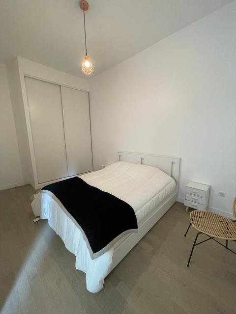 Location appartement T2 Levallois Perret - Photo 3