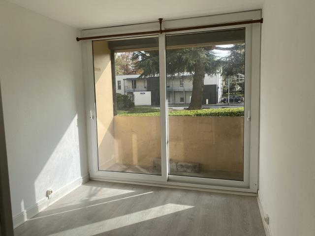 Location appartement T3 Tarbes - Photo 2