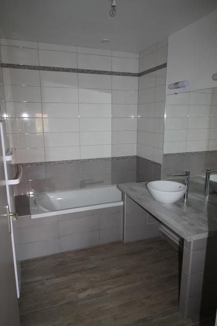 Location appartement T4 Ligny en Cambresis - Photo 2