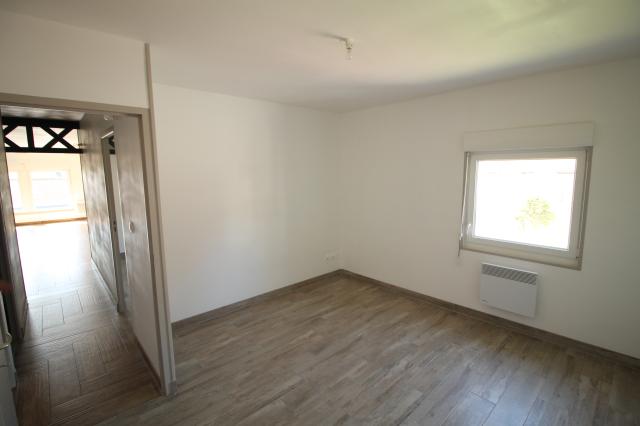 Location appartement T4 Ligny en Cambresis - Photo 3