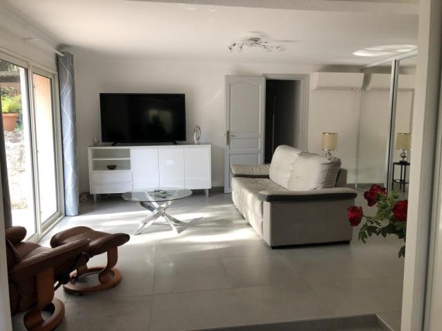 Location maison F3 Sollies Pont - Photo 4