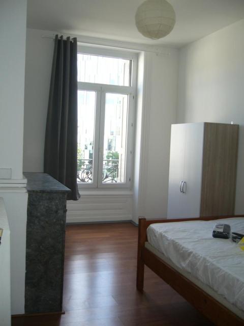 Location appartement T2 St Etienne - Photo 3