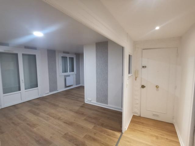 Location appartement T3 Roanne - Photo 2