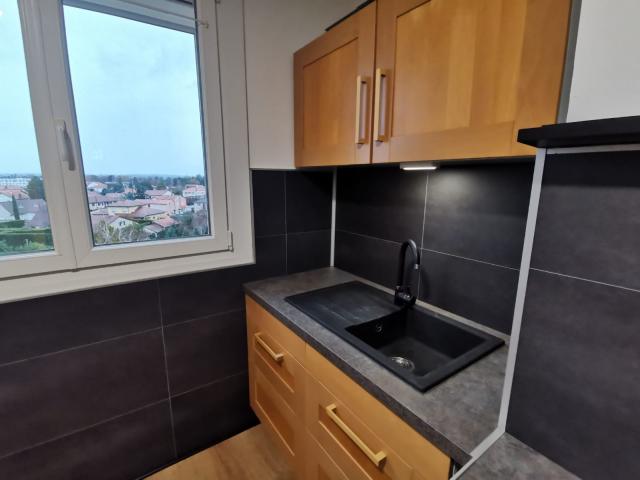 Location appartement T3 Roanne - Photo 3