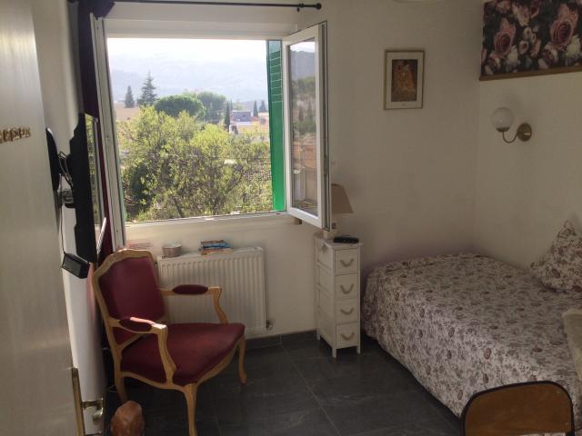 Location chambre Les Baumettes - Photo 3