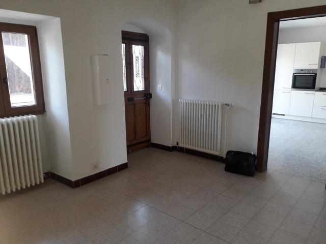 Location appartement T6 Prevessin Moens - Photo 4