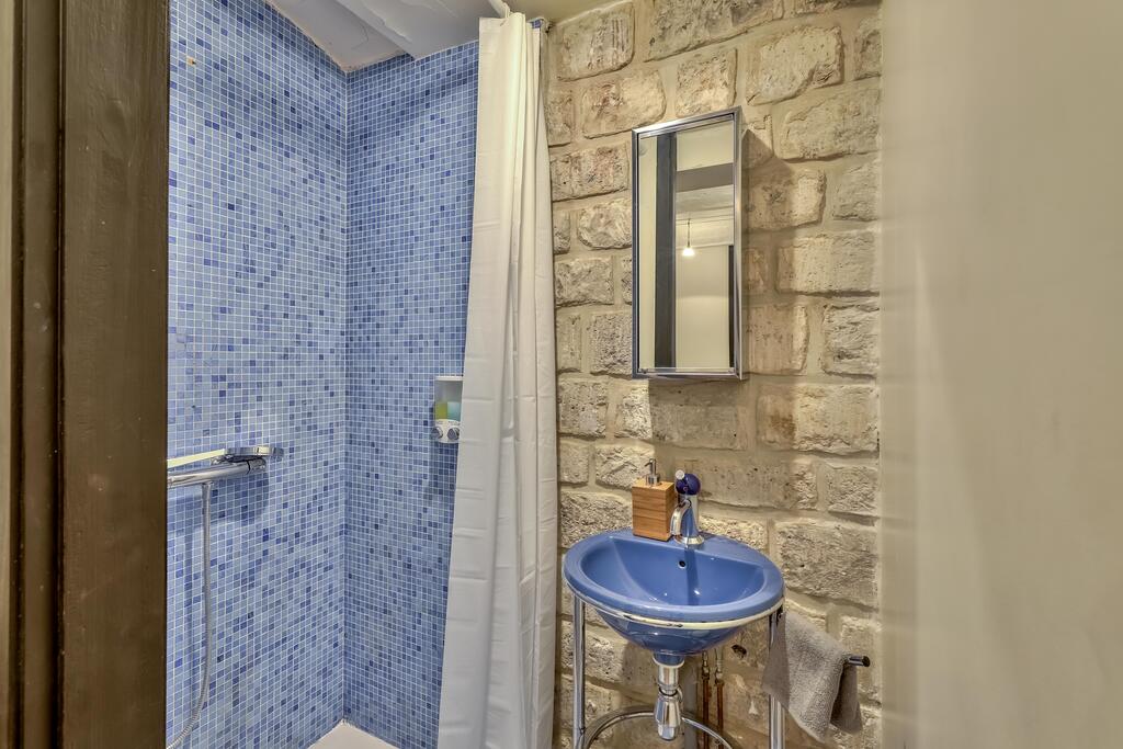 Location chambre Paris 08 - Photo 3