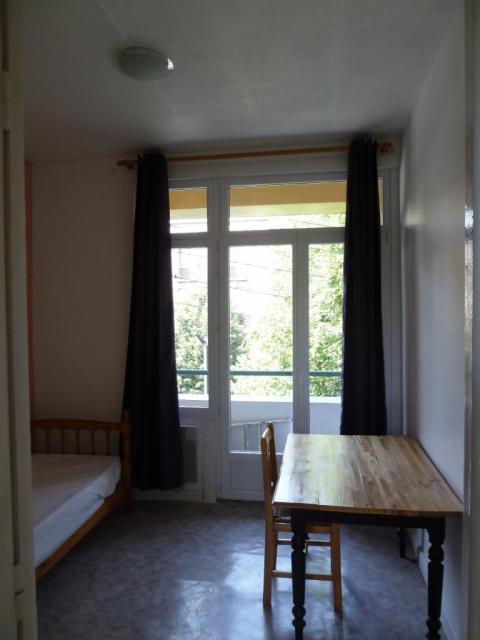 Location appartement T3 Valenciennes - Photo 2